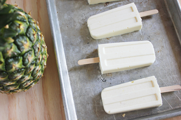 Pineapple Whip Popsicles (via www.laurahager.blogspot.com)