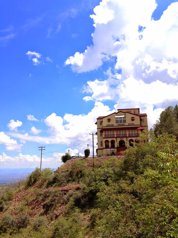 Jerome, AZ (via www.laurahager.blogspot.com)